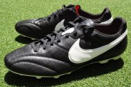 Nike Premier vs Tiempo