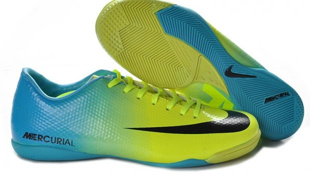 Nike Indoor Soccer Cleats