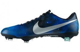 Nike Galaxy Soccer Cleats