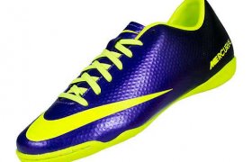 Nike Indoor Soccer Shoes Youth