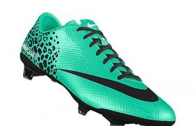 Nike Soccer Cleats for Girls