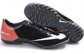 Nike Soccer Cleats on Sale