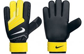 Nike Soccer Gloves