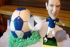 soccer balls cupcakes